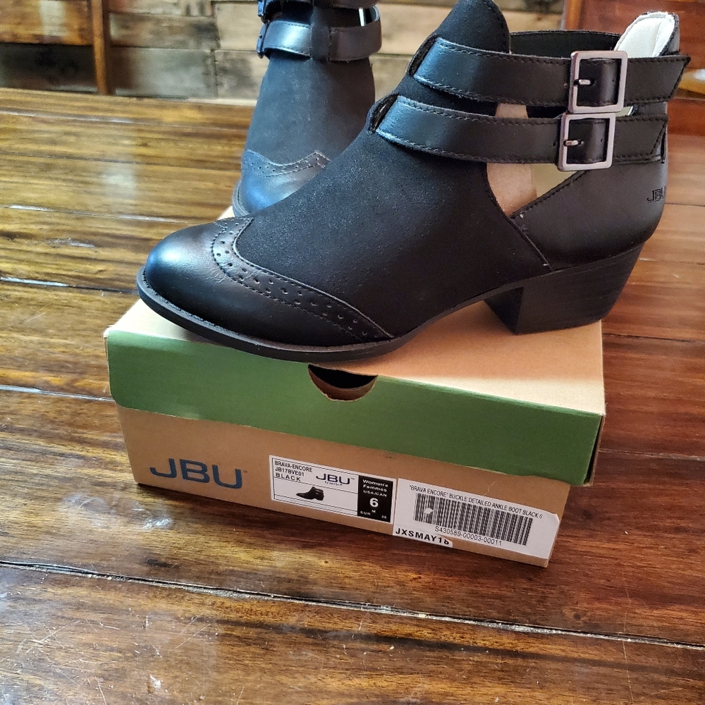 JBU Brava Encore ankle boots black size 6